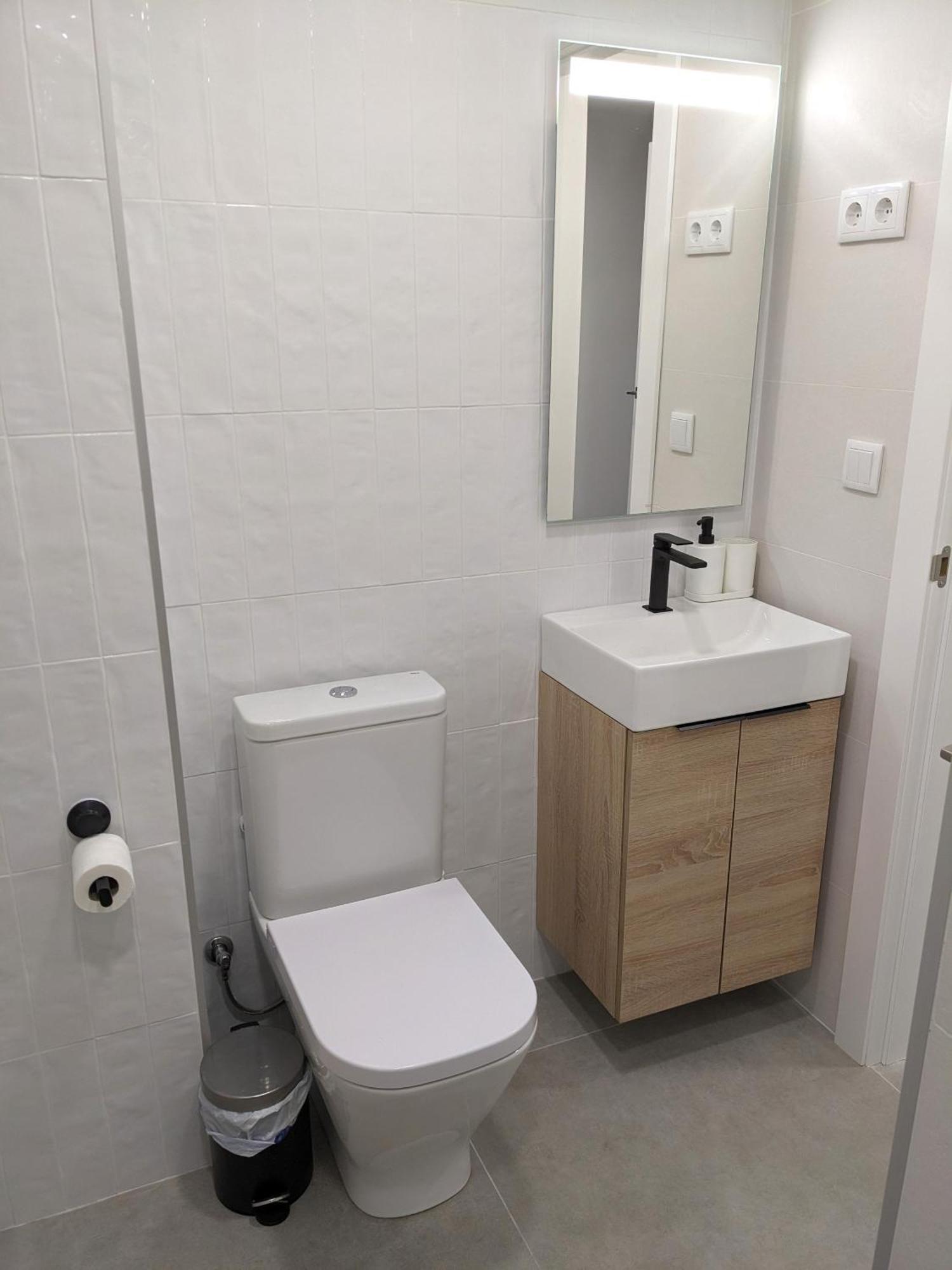 Apartment Weflating Fira